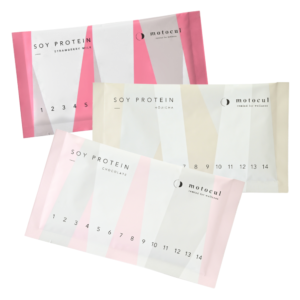 妊活プロテイン モトクルのチョコレート味、ほうじ茶味、イチゴミルク味の夫婦セットです。